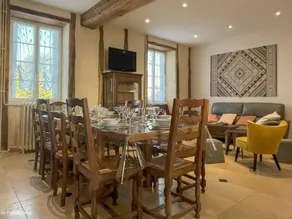 Cottage with hot tub, garden & barbeque - Image 4