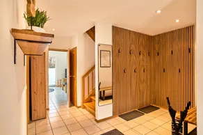 Maison de vacances avec barbecue, terrasse et jardin | Vue montagne - Image 2