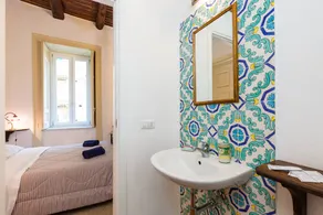 Child-friendly lovely bed & breakfast | Close to Piazza del Plebiscito - Image 5