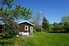 Holiday home with garden - Image 5