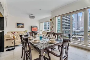 Appartement convivial et familial avec piscine - Image 2
