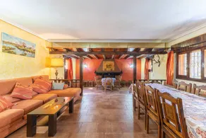 Spacieuse villa entièrement équipée avec barbecue, piscine privée et terrasse | Vue montagne | Idéale pour le télétravail | Avec animaux acceptés - Image 4