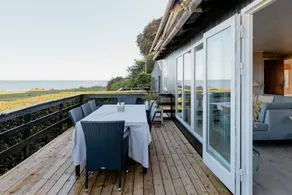 House with BBQ & terrace | Water view - Image 3