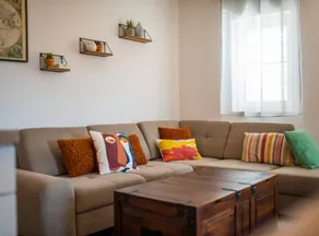 Charming and Tranquil Kastel Gomilica Apartment with Balcony and Patio - Three Bedroom Apartment - Image 2