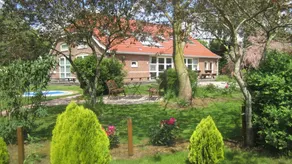 Child-friendly house with garden, pool & terrace | Pets allowed - Image 4