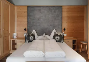 Apartment 'Bergfreiheit 1' with Mountain View, Shared Terrace and Wi-Fi - Image 2