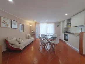 Spacious Apartment With Communal Pool Near the Sea - Image 4