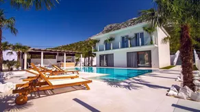 Flat with sauna, hot tub & private pool | Mountain view - Image 3