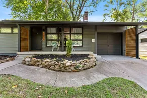 Prairie Village 3BR Home! Great Neighborhood & Location! - Image 3