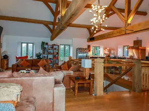 Children-friendly charming cottage with garden | Pets allowed - Image 4