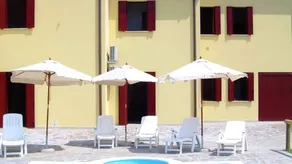 Charmante Wohnung mit Pool | Haustiere erlaubt - Image 2