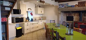 Casa totalmente equipada con barbacoa, terraza y jardín | Vistas a la montaña | Perfecta para el trabajo en remoto - Image 2
