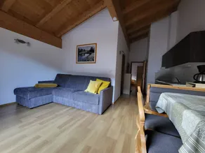 Fantástico apartamento apta para familias con jardín, piscina y barbacoa | Vistas a la montaña | Adaptado para teletrabajar - Image 3
