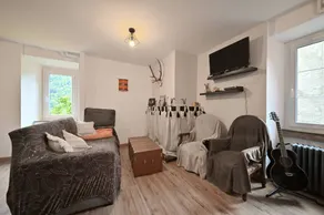 Maison de vacances avec piscine, barbecue et terrasse | Vue ville - Image 2