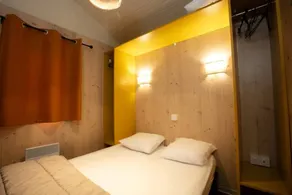 Children-friendly chalet with heated pool, barbeque & garden | Pets are welcome - Image 4