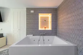 Bed & breakfast con idromassaggio e piscina - Image 4