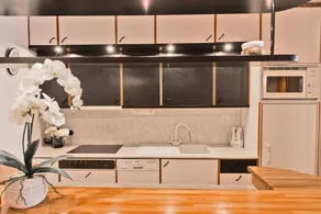 Holiday apartment with sauna & pool - Image 5