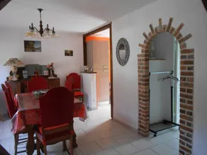 Maison avec terrasse, jardin et barbecue | Vue jardin - Image 3