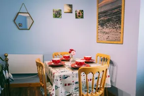 Flat with garden - Image 2