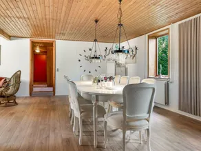 Holiday apartment with garden & barbecue - Image 5