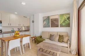 VV Isla Bonita- C - 84' with Sea View, Shared Pool and Wi-Fi - Image 4