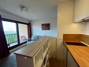 Bright Studio Near Anglet Beaches with Sunny Balcony - Image 4
