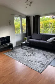 Maison avec terrasse, barbecue et jardin - Image 4