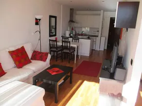 Family-friendly holiday apartment with terrace, pool & garden | Mountain view | Pet-friendly - Image 3