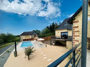 Large Family House with Private Pool and Pets Welcome - Image 3