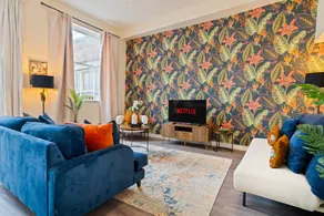 Pleasant flat with terrace - Image 2