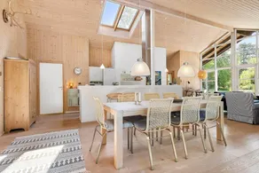 Fully equipped spacious house with terrace, sauna & barbeque - Image 3