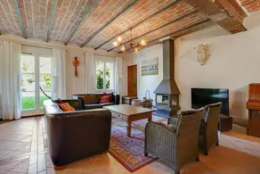 Gite with barbecue, terrace & garden - Image 2