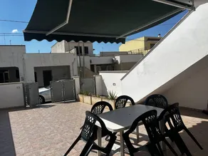 Villa with terrace | City view - Image 3