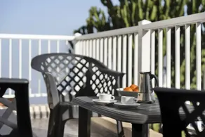 Agréable appart'hôtel avec jardin, barbecue et terrasse - Image 4