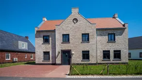 Children-friendly house with BBQ, garden & pool | Pets allowed - Image 2