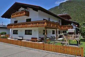 Beautiful house with garden & terrace | Close to the ski | Dogs allowed - Image 2