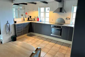 Holiday home with terrace & BBQ - Image 2