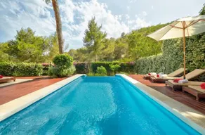Villa con terrazza, piscina privata e giardino | Vista sulla spiaggia - Image 3
