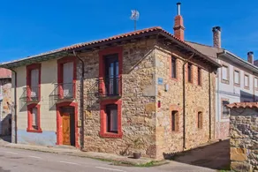 House with garden | Mountain view | Good for workation - Image 2