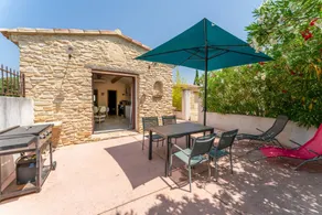 Cottage 'Saumane, Petite Bergerie' with Private Pool, Wi-Fi and Air Conditioning - Image 3