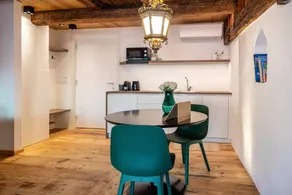 Flat with terrace | City view - Image 2