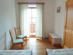 Child-friendly wonderful flat | Lake view - Image 5