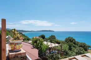 Private room with pool, terrace & garden | Sea view | Close to the beach | Dogs allowed - Image 2