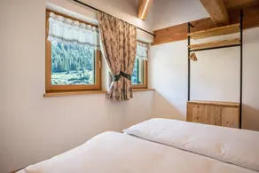 Apartment 'Whisper of the Stream' with Mountain View, Shared Garden and Wi-Fi - Image 4