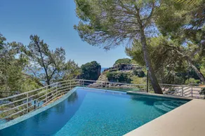 Fully equipped villa with garden, private pool & terrace | Beach nearby - Image 2