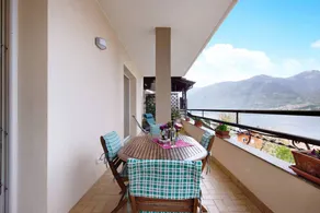 Ferienwohnung 'Signorino Lake View' – 3 SZ, 2 Bäder, Parkplatz, Seeblick, WLAN, Klimaanlage - Image 2