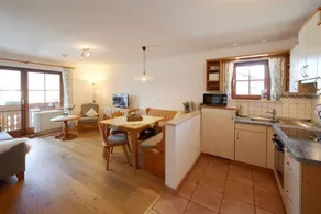 Family-oriented beautiful apartment - Image 2