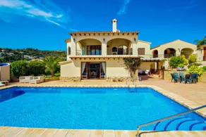 Agréable villa entièrement équipée avec terrasse, barbecue et jardin - Image 5