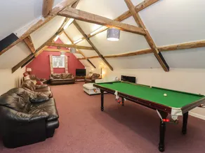 Cottage with garden - Image 5