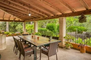 Children-friendly villa with terrace, garden & barbecue | Mountain view - Image 4